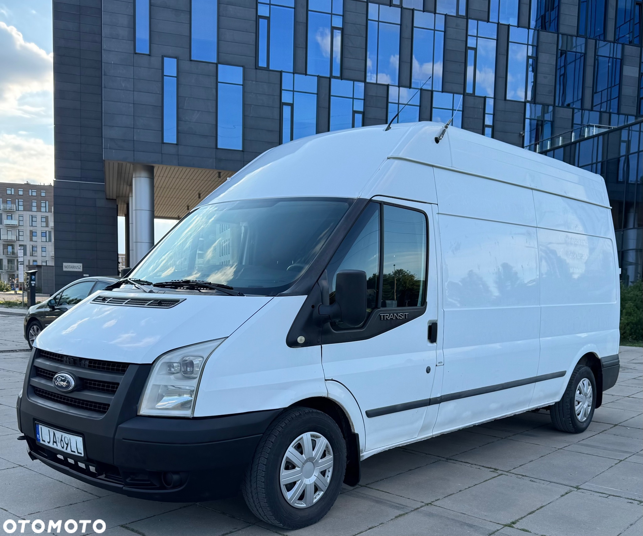 Ford Transit - 2
