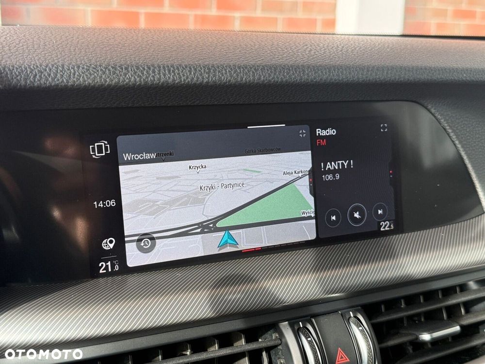 Alfa Romeo Stelvio - 21