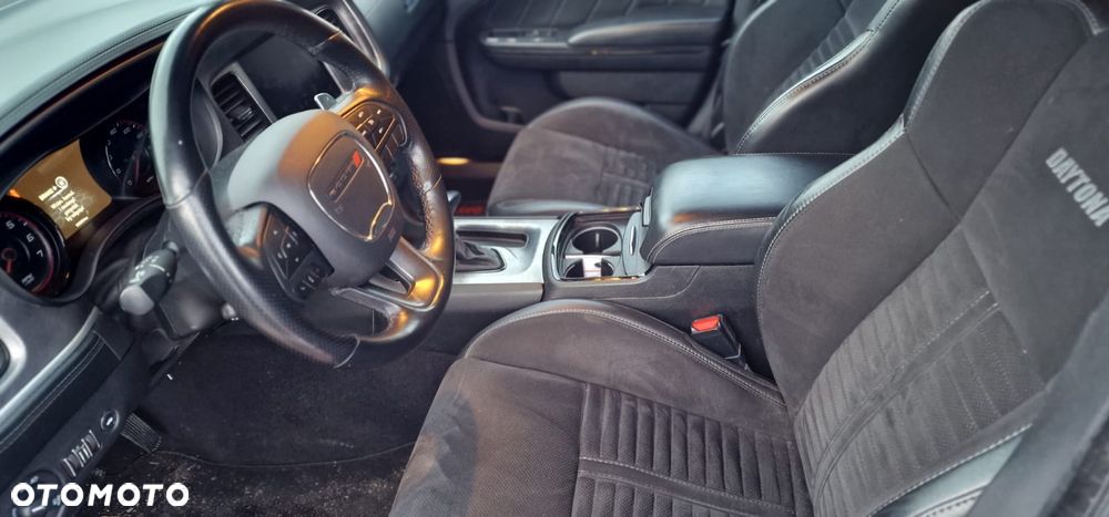 Dodge Charger 5.7 R/T Daytona - 16