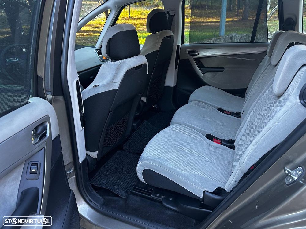 Citroën C4 Grand Picasso 1.6 HDi FAP Exclusive - 7