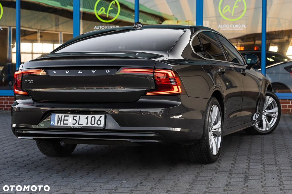 Volvo S90 - 10
