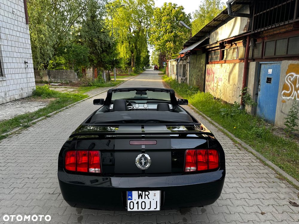 Ford Mustang - 12