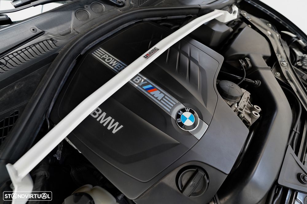 BMW M2 Auto - 36