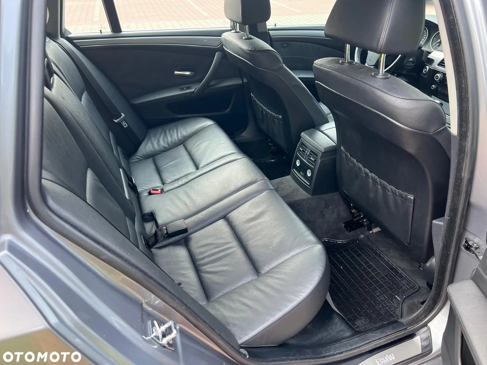 BMW Seria 5 520d Touring - 25