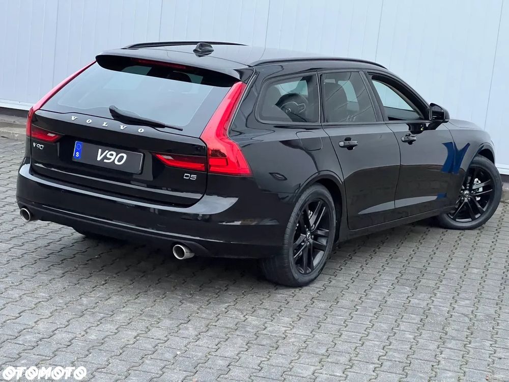 Volvo V90 - 2