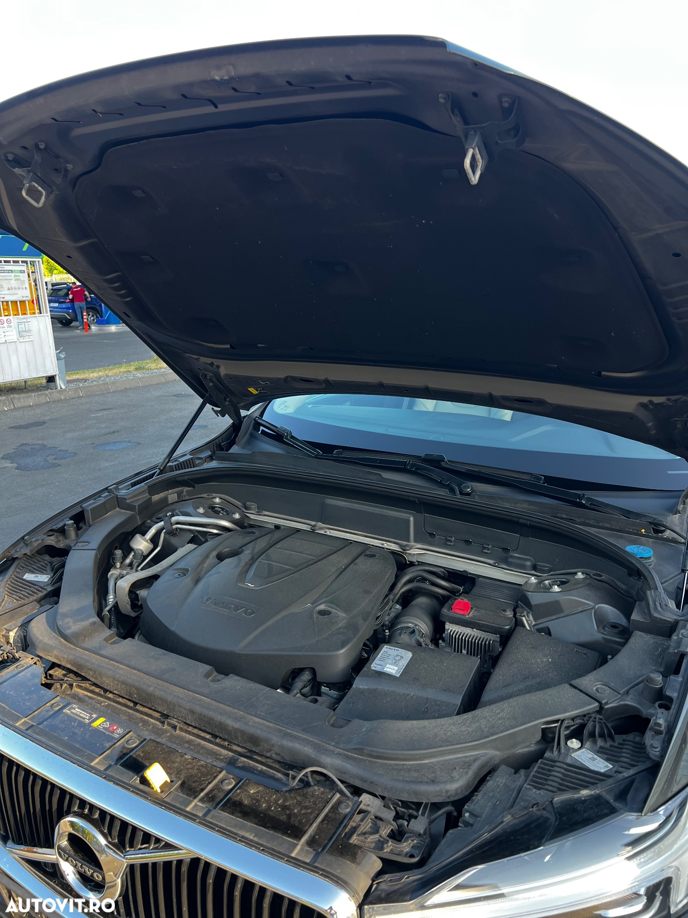 Volvo XC 60 D4 Geartronic Momentum Pro - 26