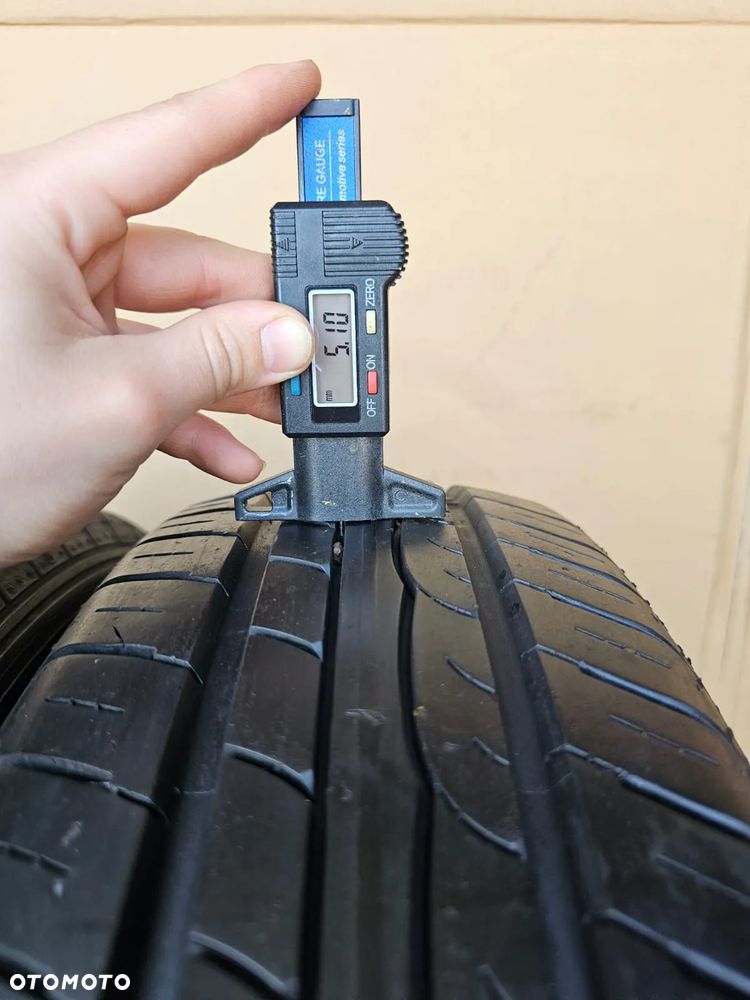 (O64) 175/65R15 84H 4,7-5,1mm 16r / Dunlop SP Sport FastResponse - 4