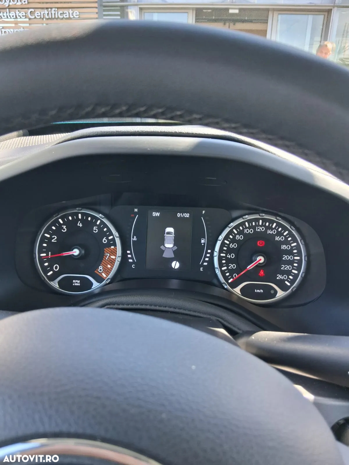 Jeep Renegade 1.0 Turbo 4x2 M6 Longitude - 8