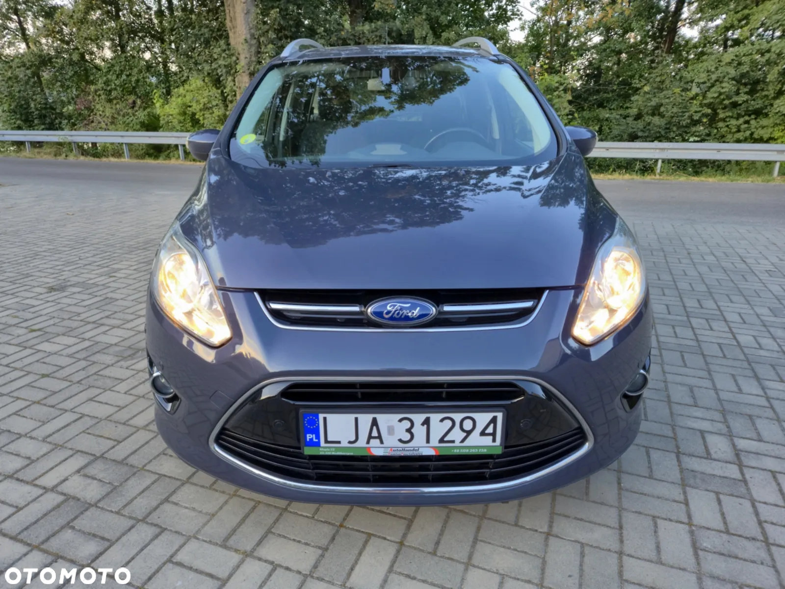 Ford Grand C-MAX 1.6 TDCi Start-Stop-System SYNC Edition - 19