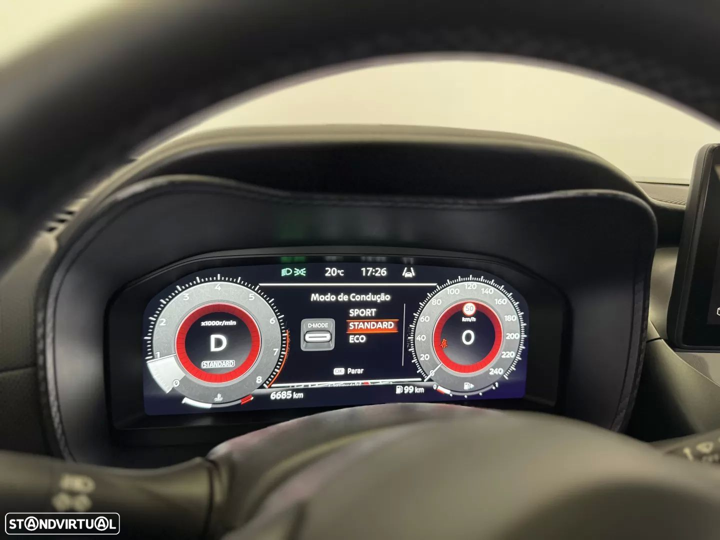 Nissan Juke 1.0 DIG-T N-Connecta NAV. DCT - 48