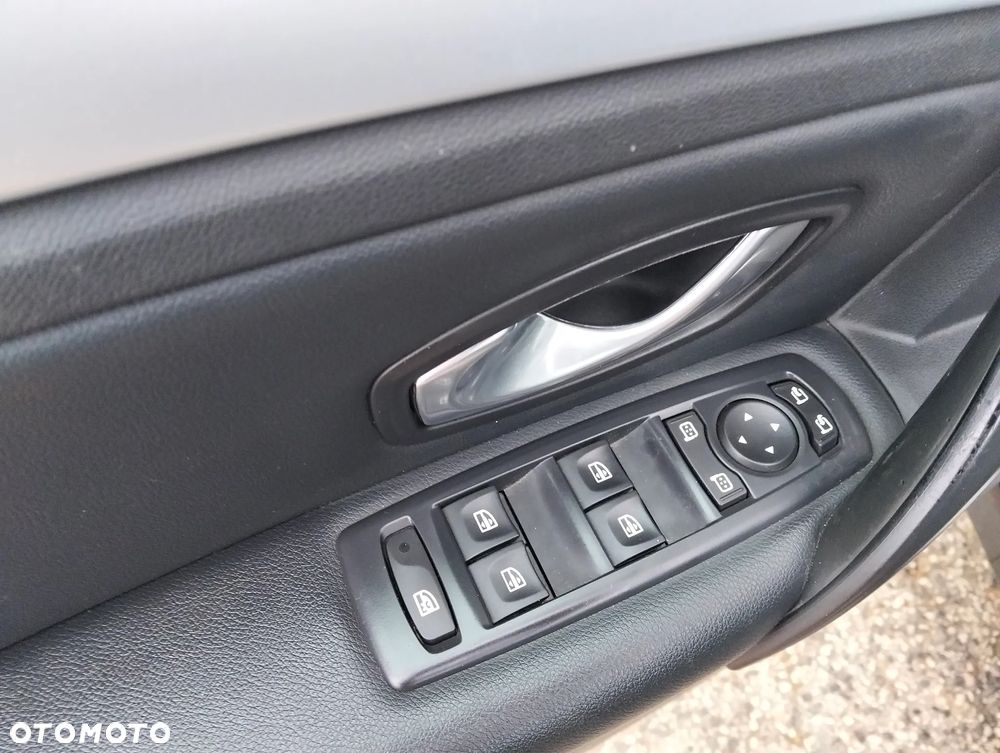 Renault Laguna 2.0 16V Exception - 6