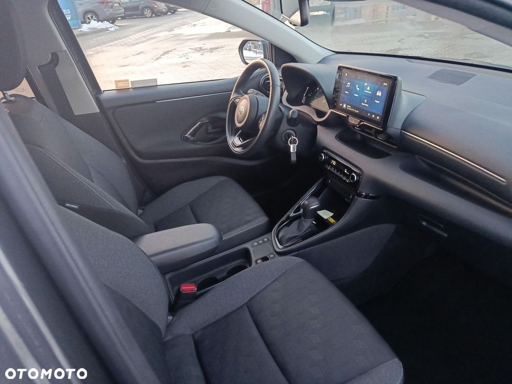 Toyota Yaris Hybrid 1.5 Style - 9