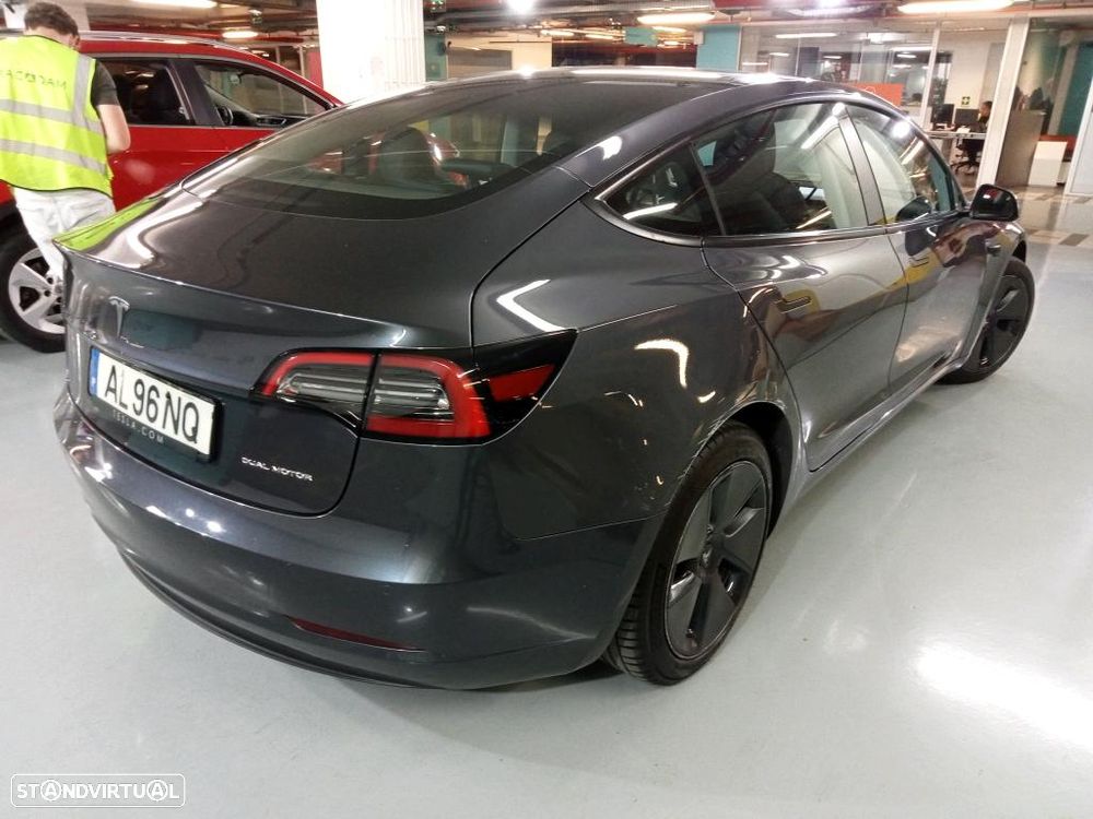 Tesla Model 3 Long-Range Dual Motor AWD - 3