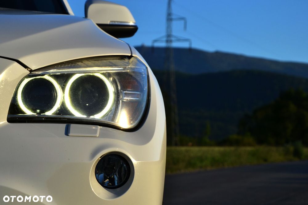 BMW X1 xDrive18d Sport Line - 8