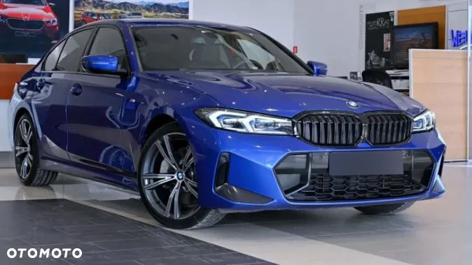 BMW Seria 3 320d mHEV - 11