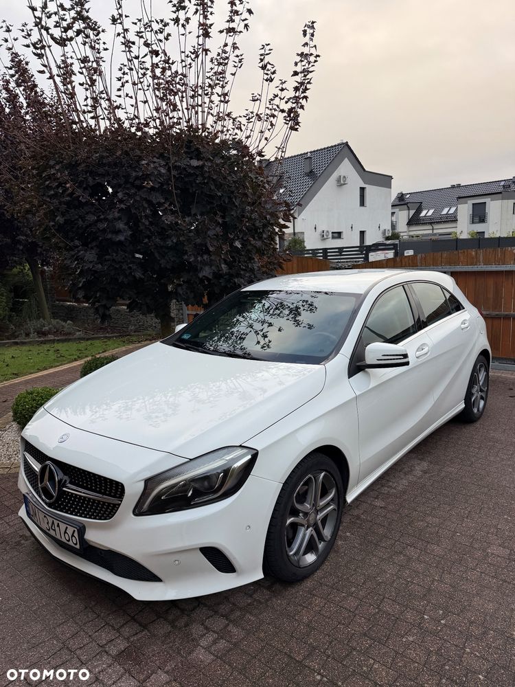 Mercedes-Benz A-Класс W176 (2012-) 180 d Urban, 2016