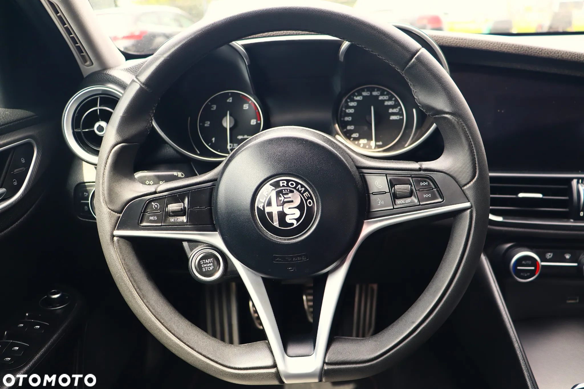 Alfa Romeo Giulia 2.2 D Turbo Super - 5