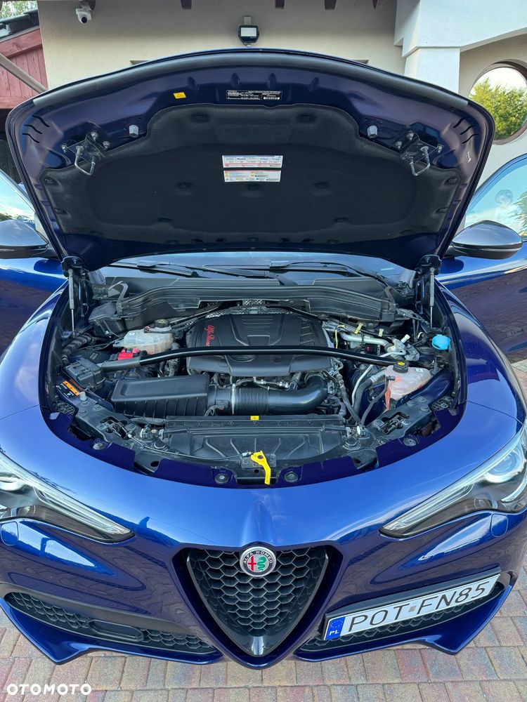 Alfa Romeo Stelvio 2.0 Turbo Veloce Q4 - 11