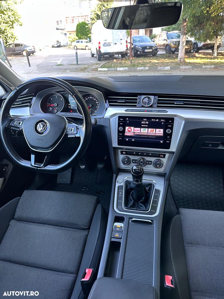 Volkswagen Passat 2.0 TDI (BlueMotion Technology) Comfortline - 8