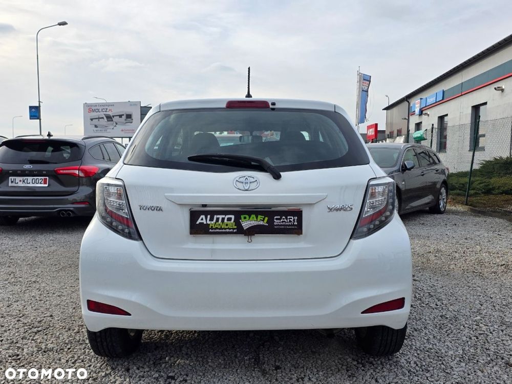 Toyota Yaris - 5