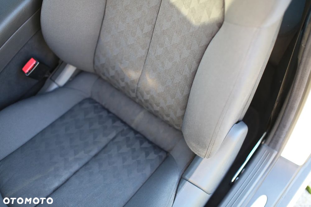 Mercedes-Benz CLK 240 Elegance - 15