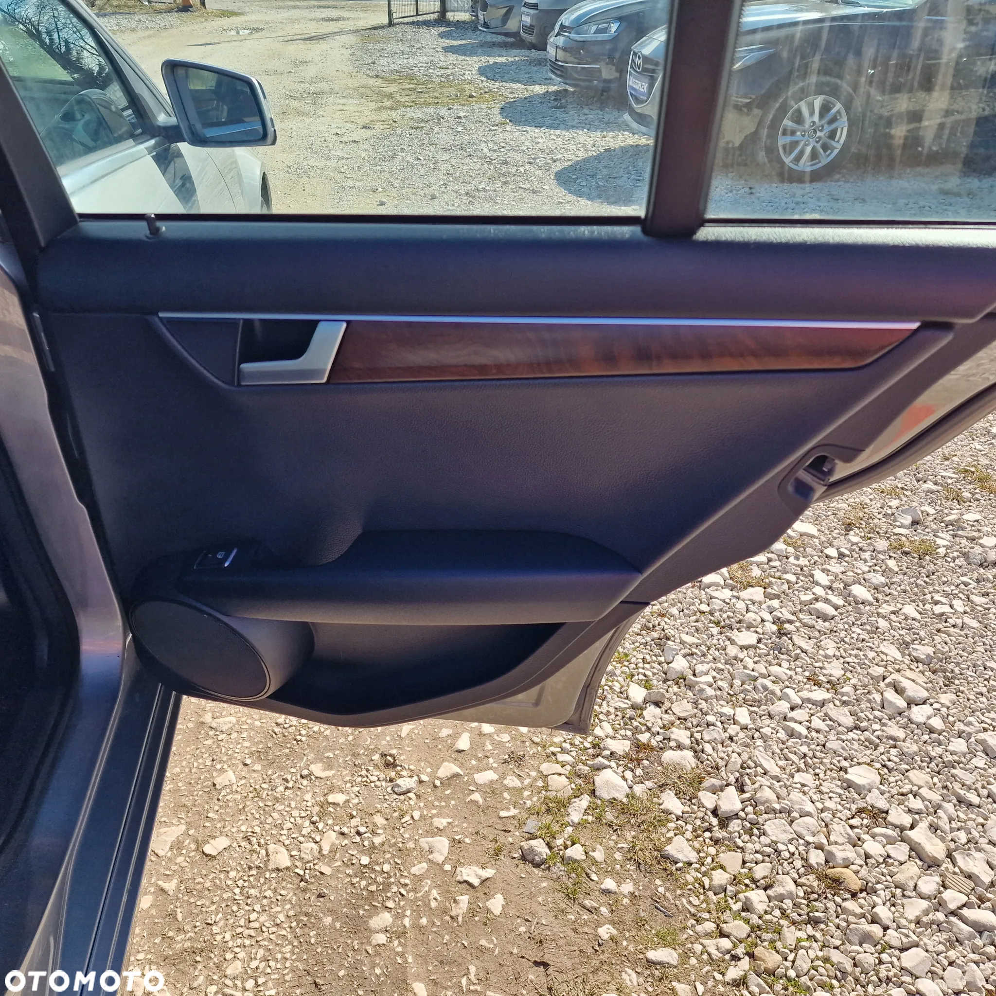 Mercedes-Benz Klasa C 180 (BlueEFFICIENCY) Elegance - 20