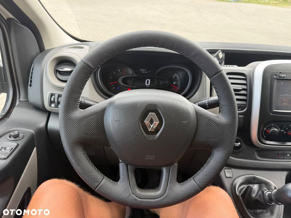 Renault Trafic - 21