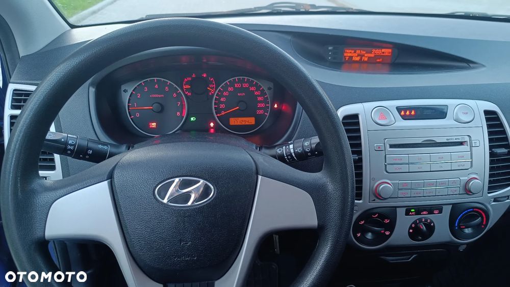 Hyundai i20 1.2 Trend - 23
