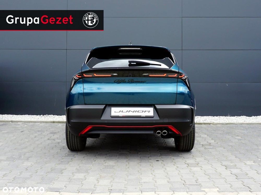 Alfa Romeo Junior 1.2 mHEV Ibrida Speciale eDCT - 11