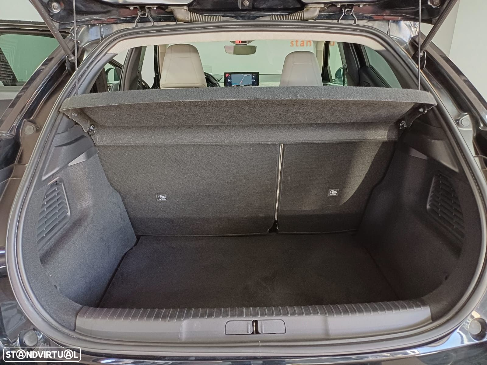 DS DS3 Crossback 1.2 PureTech Rivoli EAT8 - 23
