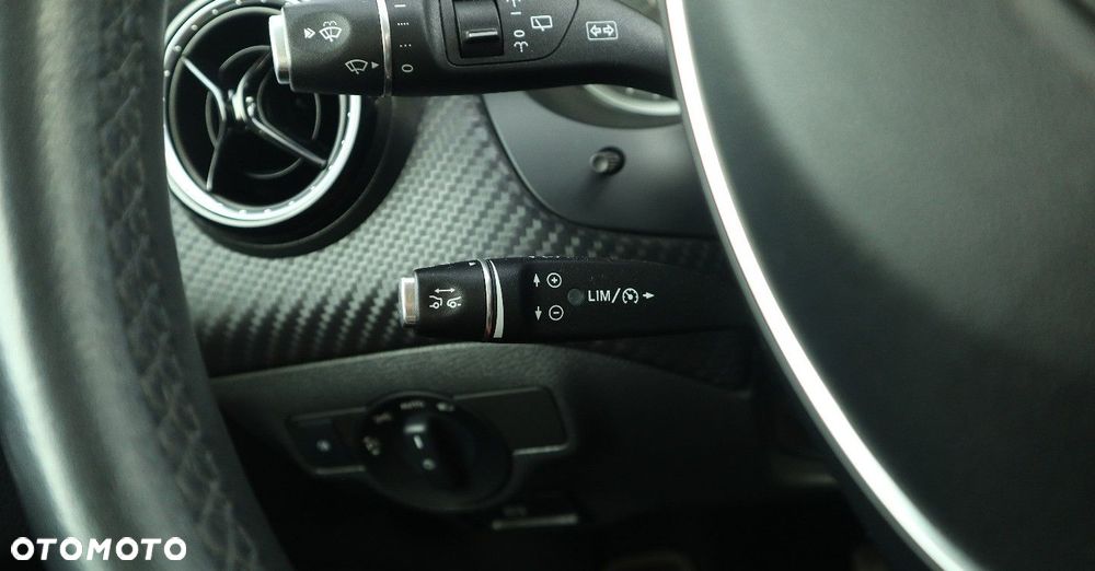 Mercedes-Benz GLA 200 (CDI) d 7G-DCT - 33