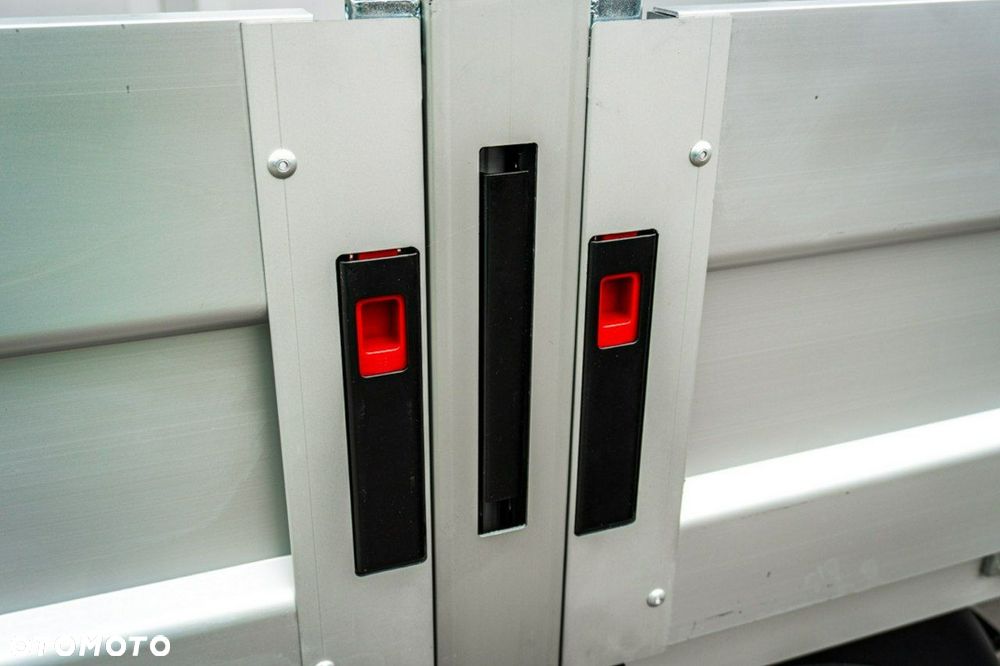 Volkswagen Crafter - 28