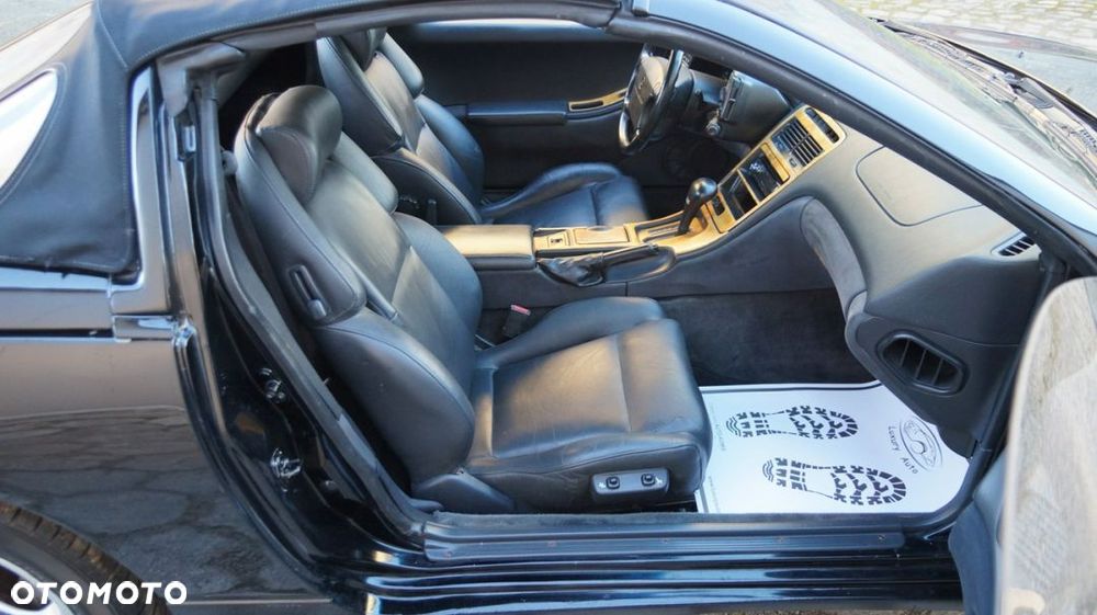 Nissan 300 ZX - 6
