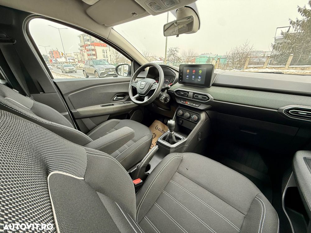 Dacia Logan TCe 90 MT6 Comfort - 14