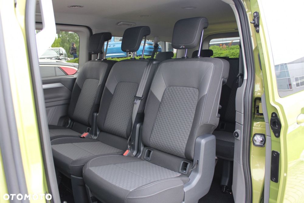 Volkswagen Caravelle - 11