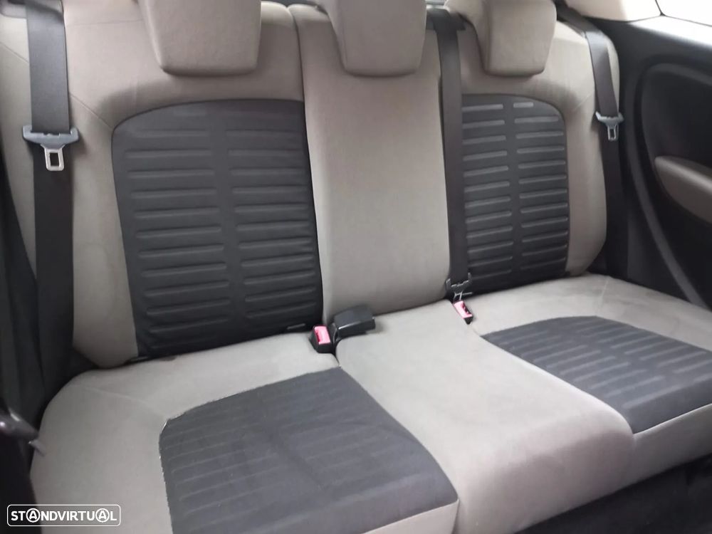 Fiat Grande Punto - 5