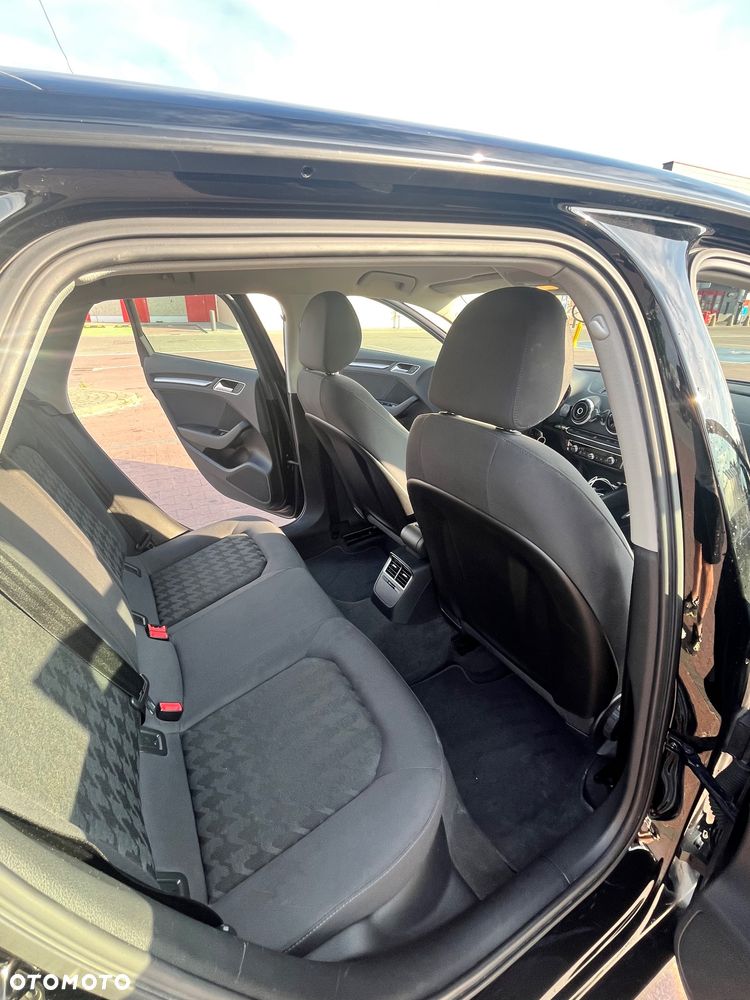 Audi A3 Sportback 1.4 TFSI Ambition - 17
