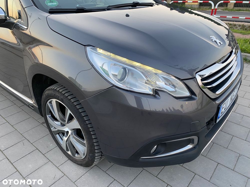 Peugeot 2008 1.6 e-HDi Allure S&S - 18
