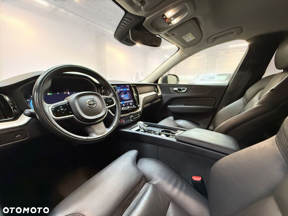 Volvo XC 60 B4 D AWD Inscription - 19