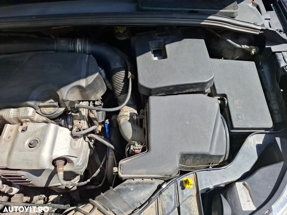 Ford Focus ver-1-0-ecoboost-active - 13