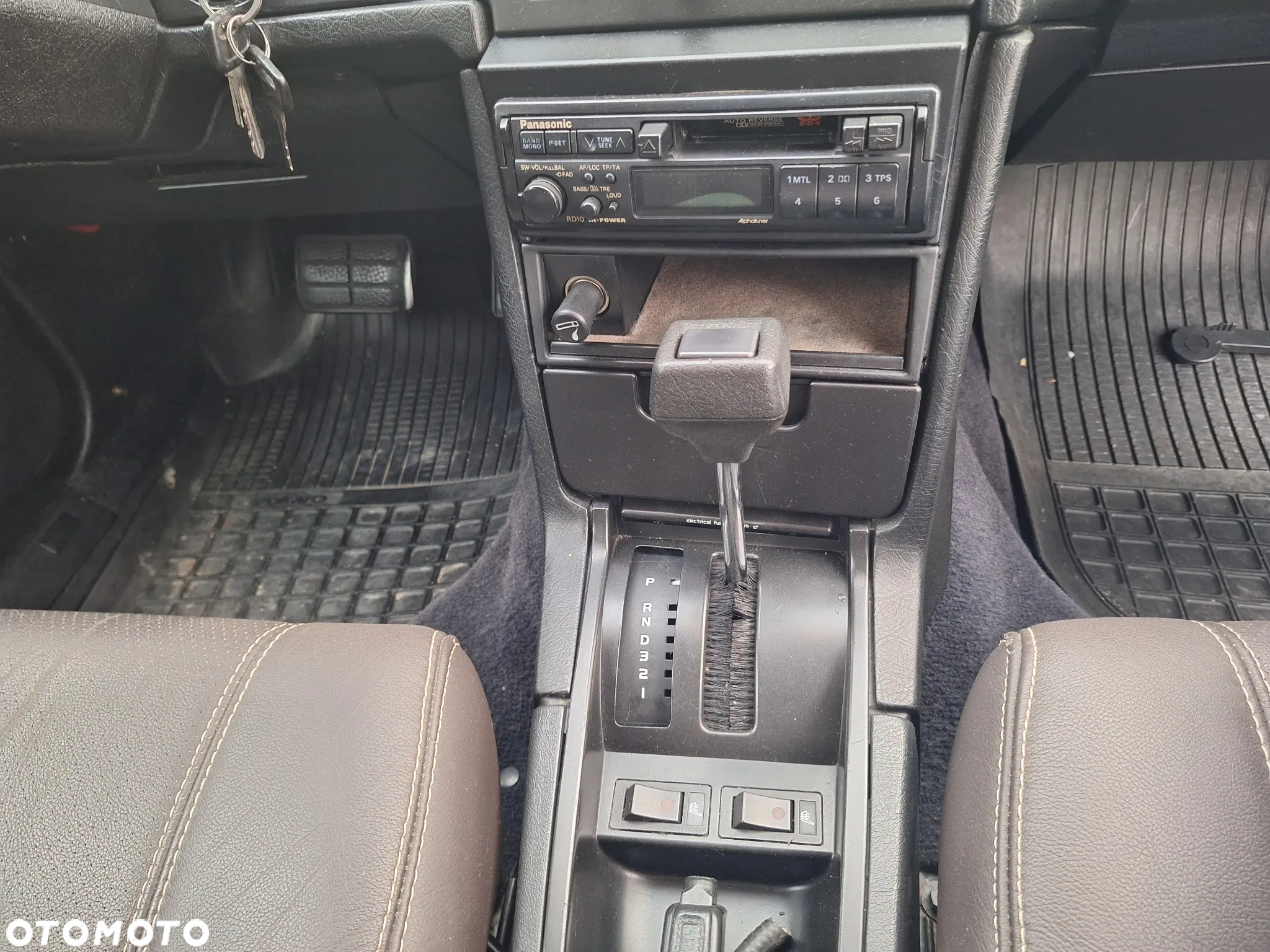 Volvo Seria 700 - 10