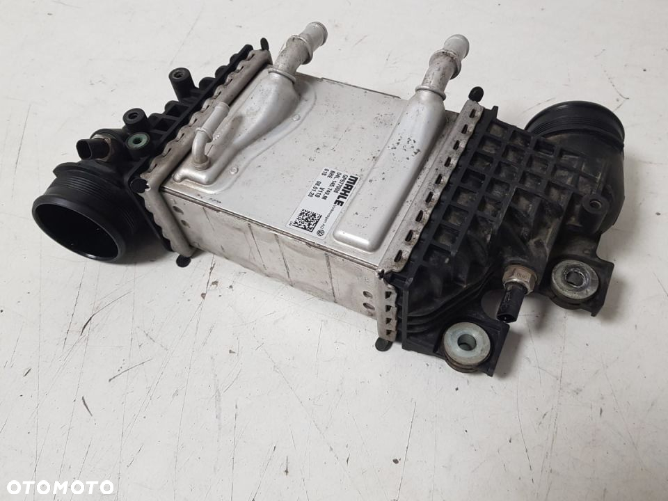 CHŁODNICA INTERCOOLER VW T6 T6.1  2.0 TDI CRAFTER II 04L145749M - 5