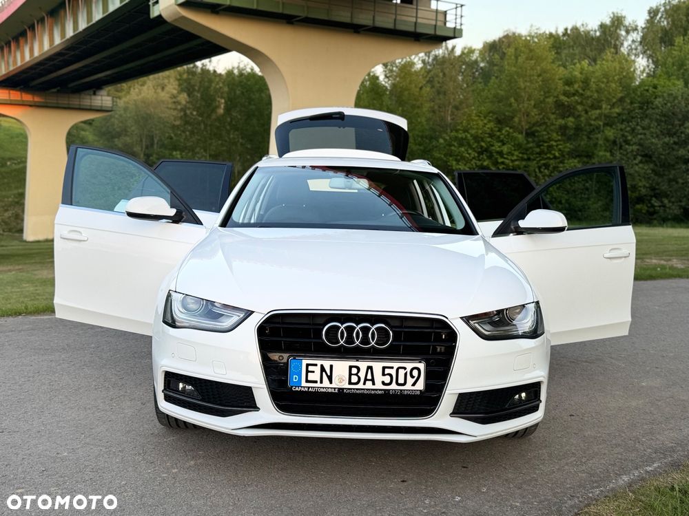 Audi A4 Avant 2.0 TDI DPF S line Sportpaket - 22