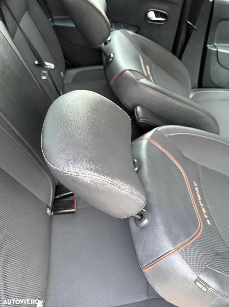 Dacia Sandero Stepway dCi 90 Prestige - 13