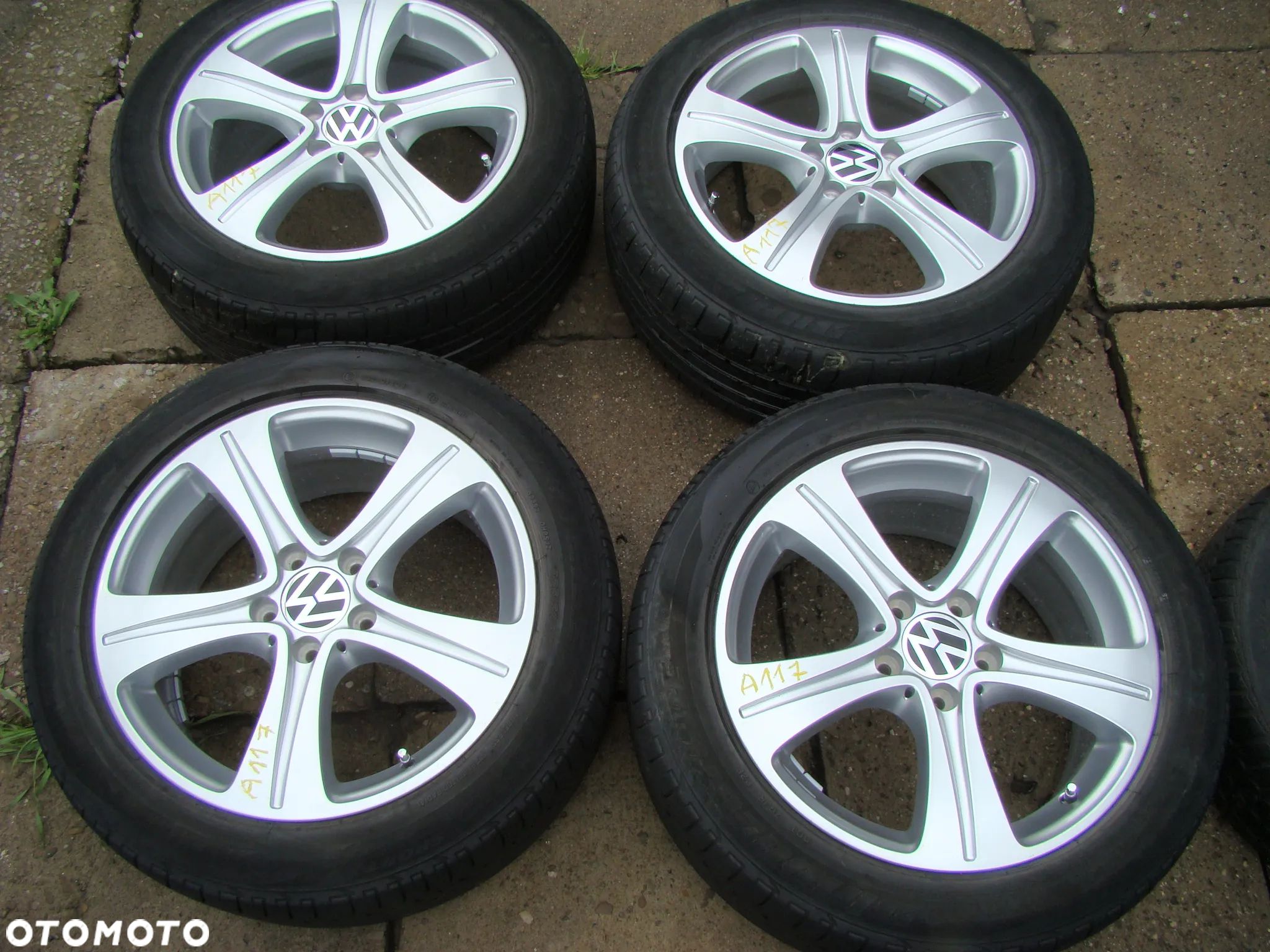 a117 5x112 VW T-Roc Passat B7 B8 Beetle Jetta Touran Caddy 7,5jx17 lato 225/50 - 1