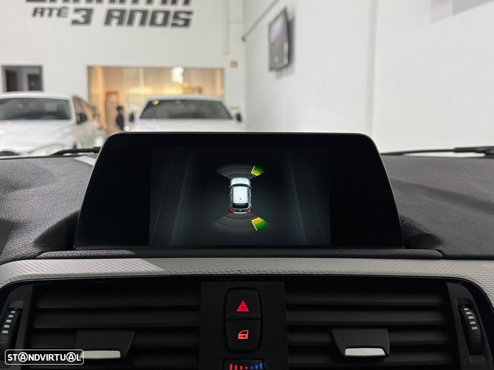 BMW 118 d Pack M - 40