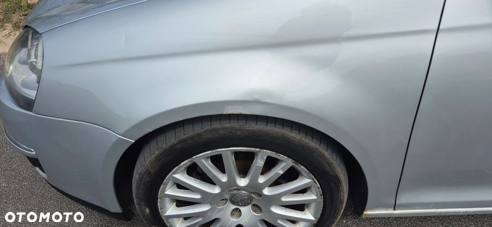 Volkswagen Jetta 2.0 TDI Comfortline - 14