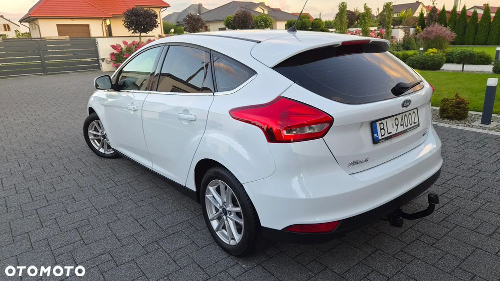 Ford Focus 1.0 EcoBoost Titanium - 4