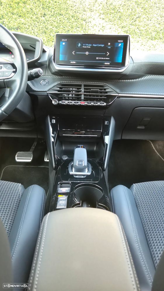 Peugeot 2008 - 17