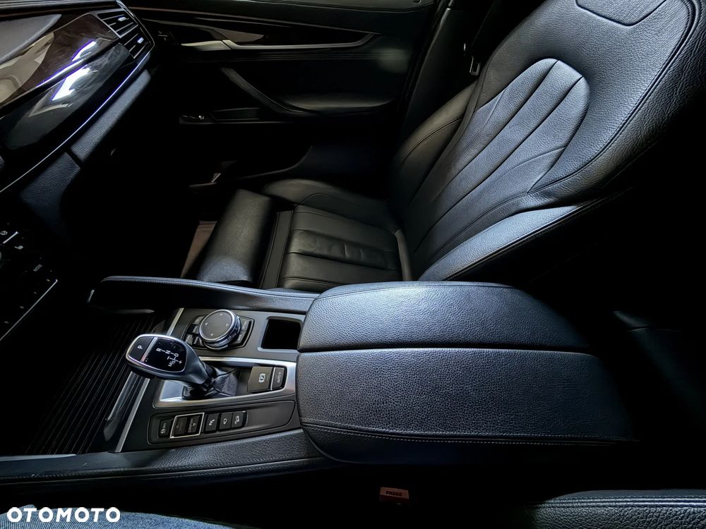 BMW X6 xDrive40d - 36